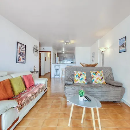 Great With View Apartment *