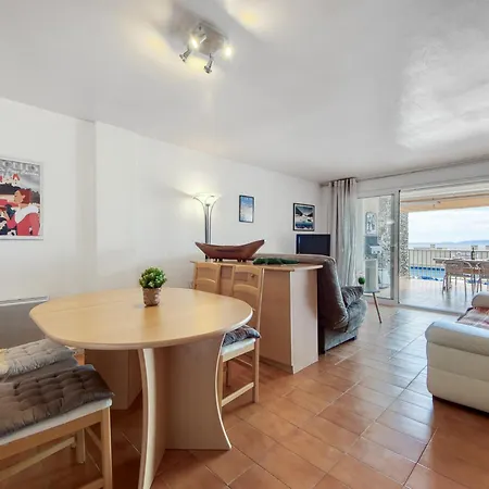 Great With View Apartment *