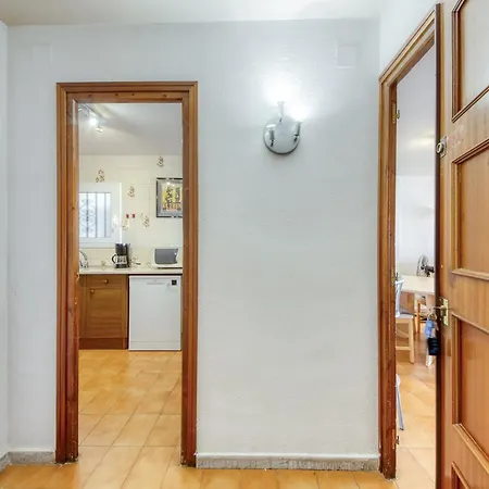 In Near Canyelles Apartment Roses